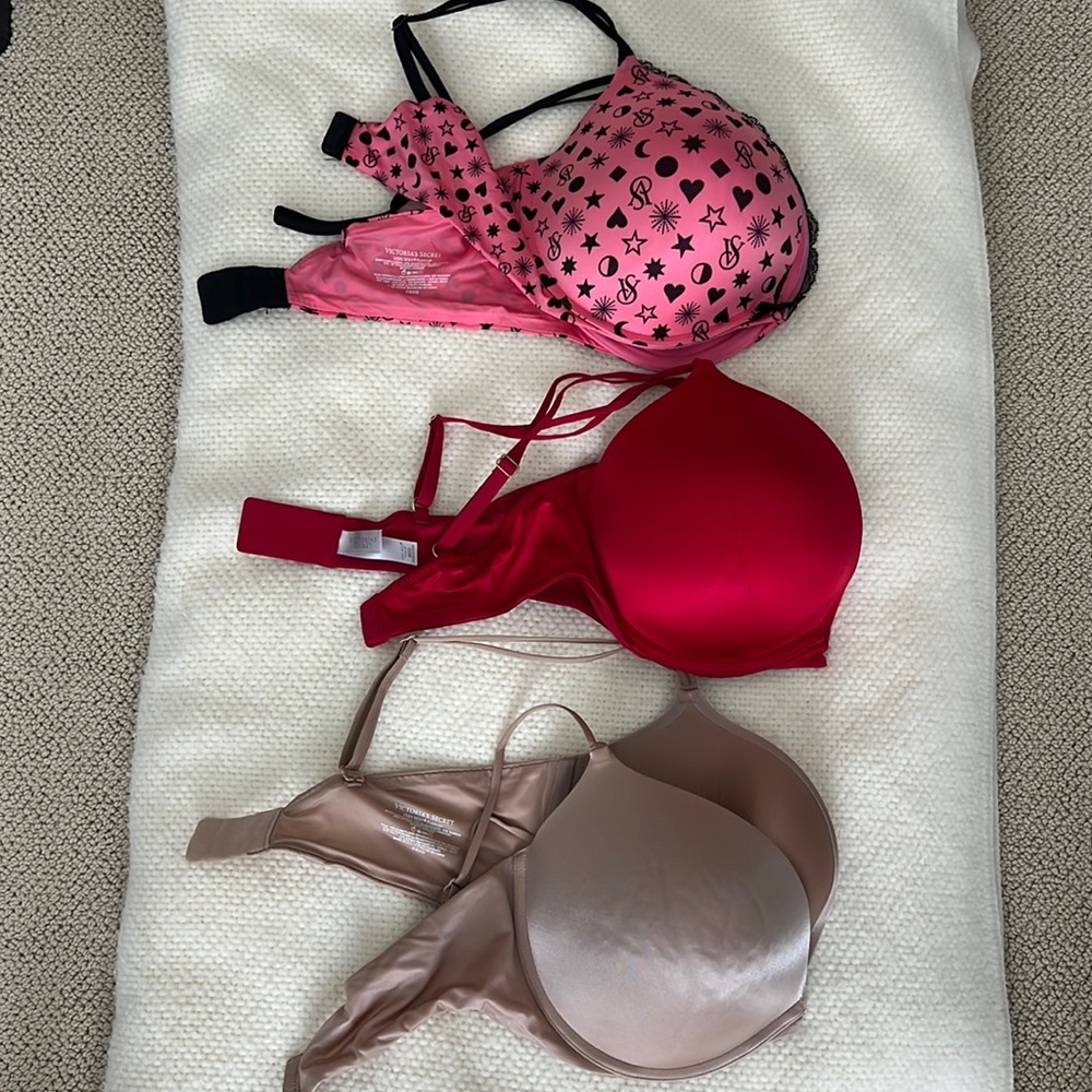 Victoria Secret Very Sexy Push up bras